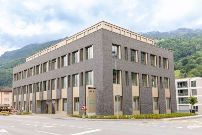 Fertigstellung GH Landstrasse 95, Triesen